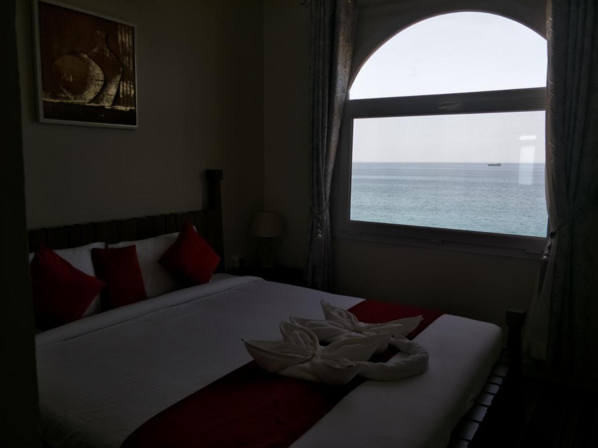 Sur Bandar Al Ayjah Hotel Apartments Dış mekan fotoğraf