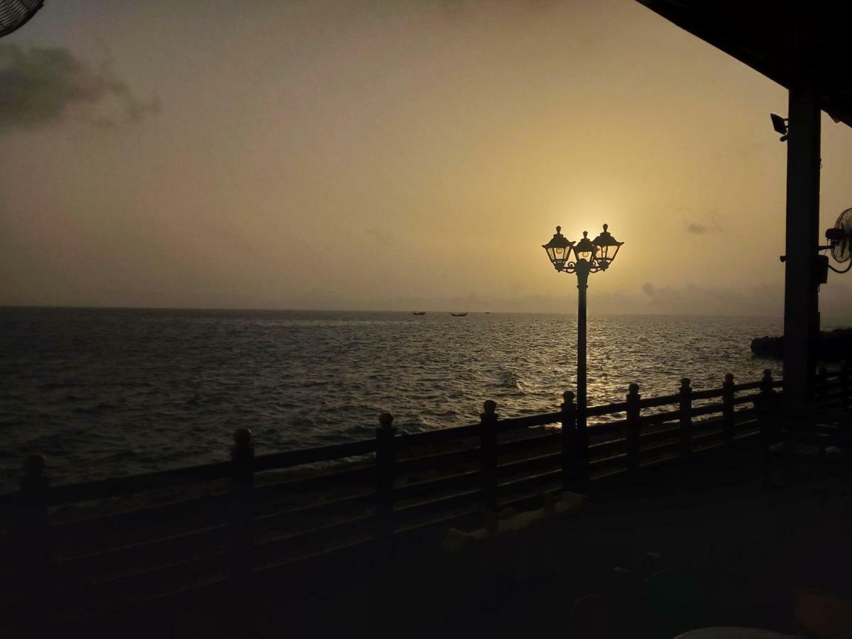 Sur Bandar Al Ayjah Hotel Apartments Dış mekan fotoğraf